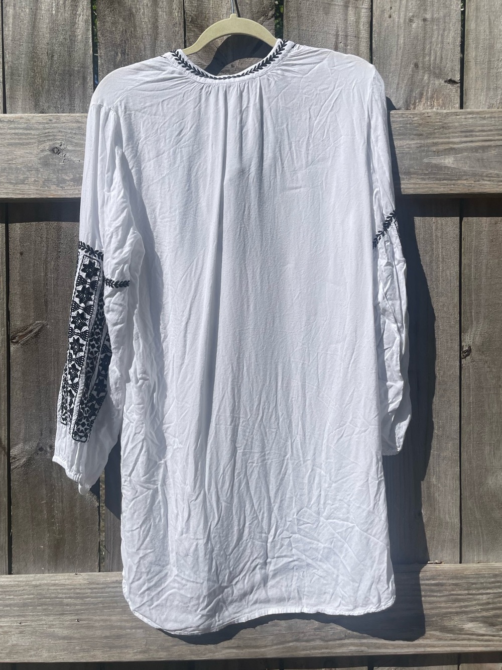 blue island White Tunic with Black Embroidered Trim Size M - Picture 10 of 14